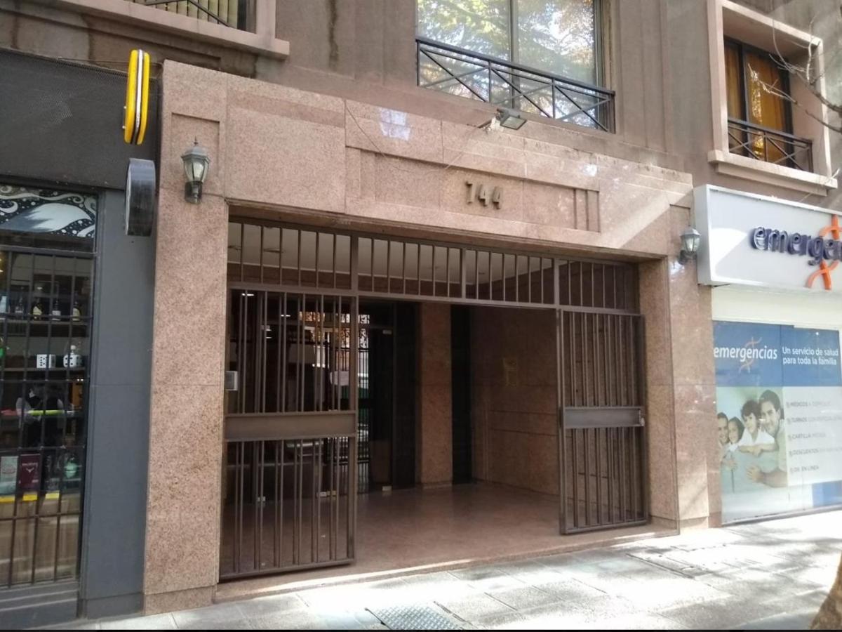 Departamento En Edificio Presidente Plaza Espana Мендоса Екстер'єр фото